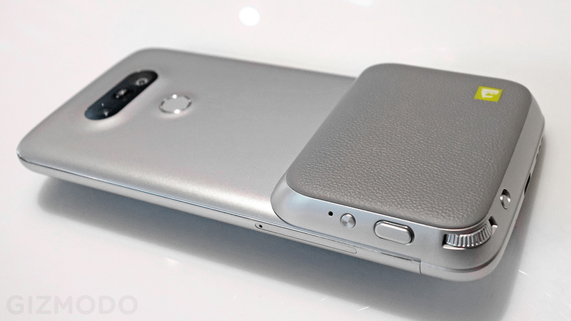 Illustration for article titled LG G5 Review: A Timid Attempt to Put the Gadget Back in Smartphones